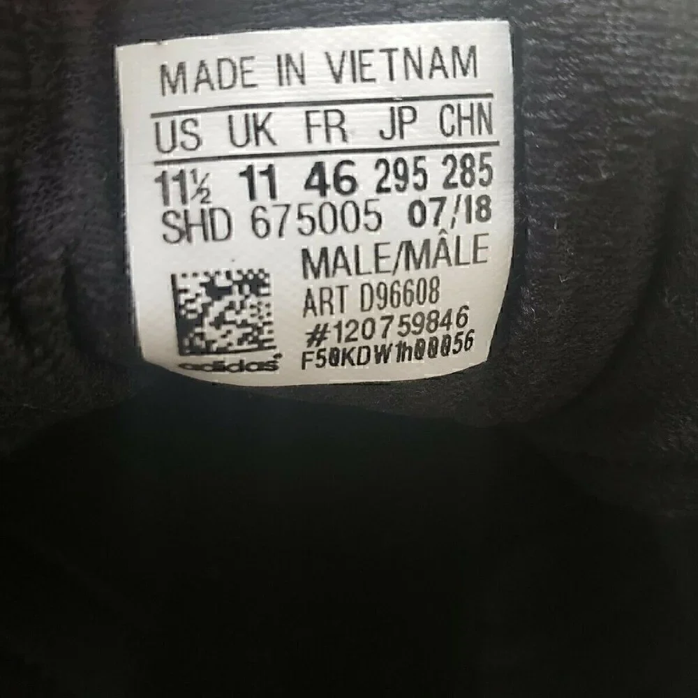 Men's Pre Own Adidas Boost black white Shoes 11.5 - Picture 2 of 8